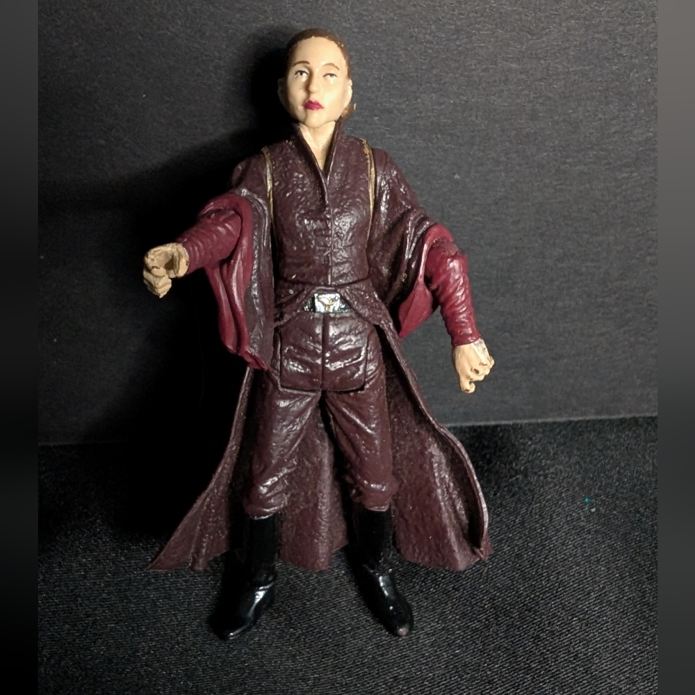 Star Wars Action Figure with Burgundy Outfit